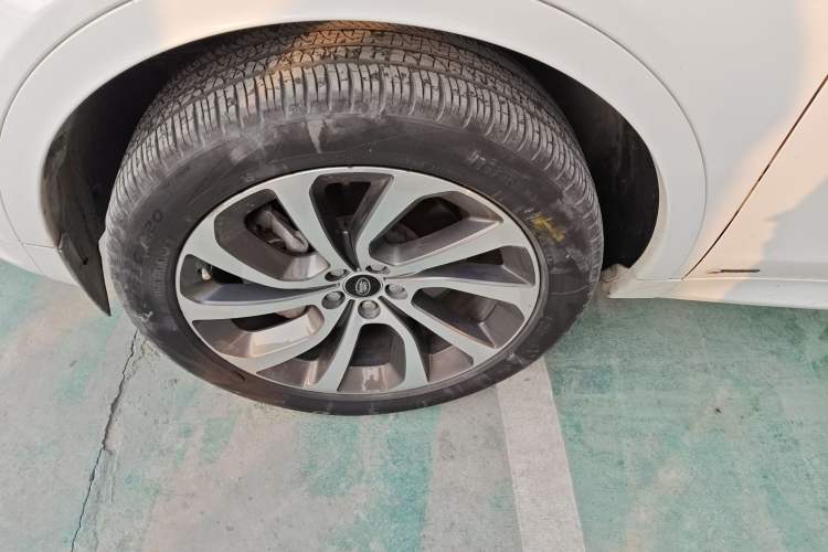 Used Land Rover Discovery Sport 2020 249 PS R-Dynamic Performance Edition