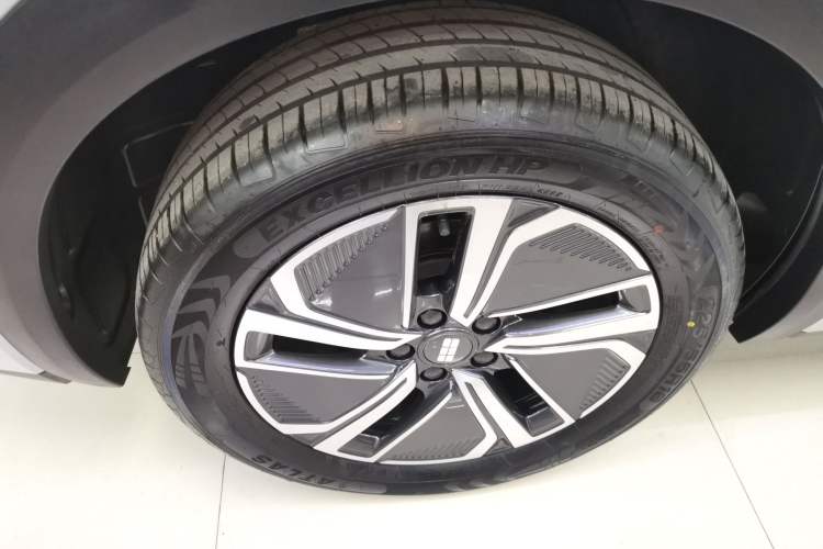 Used  Galaxy Xingjian 7 EM-i 2025 120km Exploration+ Version
