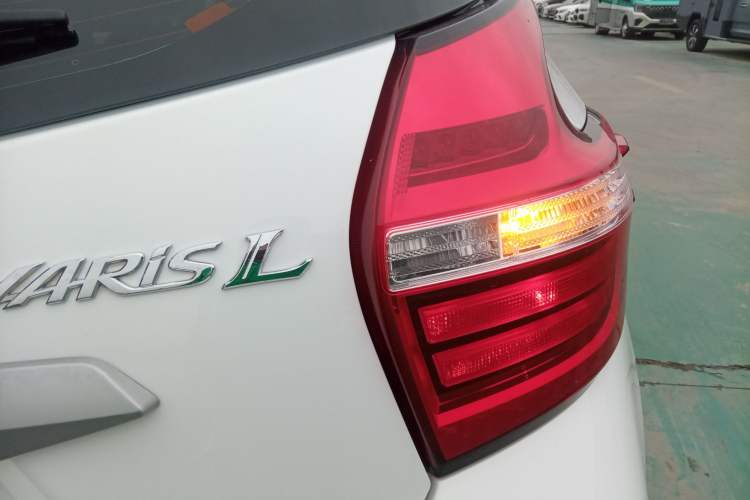 TDK.VehicleDetails.img