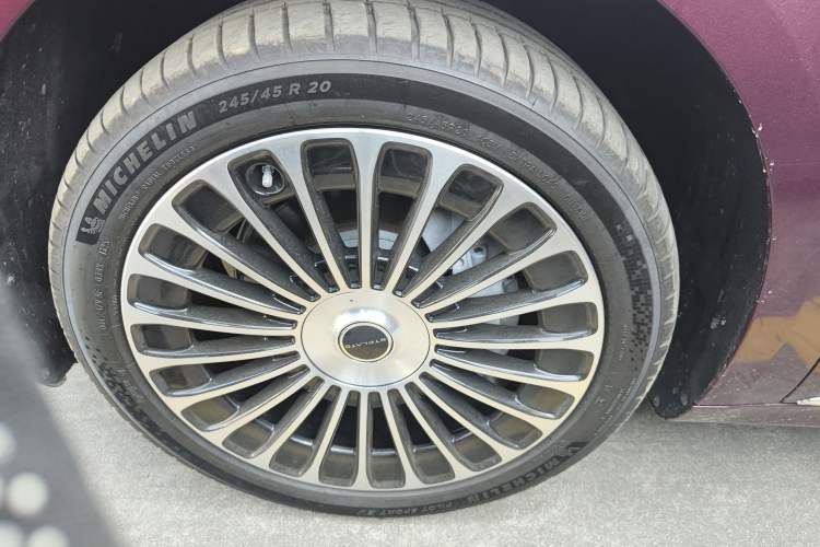 Used Hima Stelato S9 2025 Extended-Range Ultra
