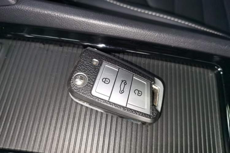 Used Volkswagen Teramont 2020 Revised Version 330TSI Two-Wheel Drive Luxury Edition
