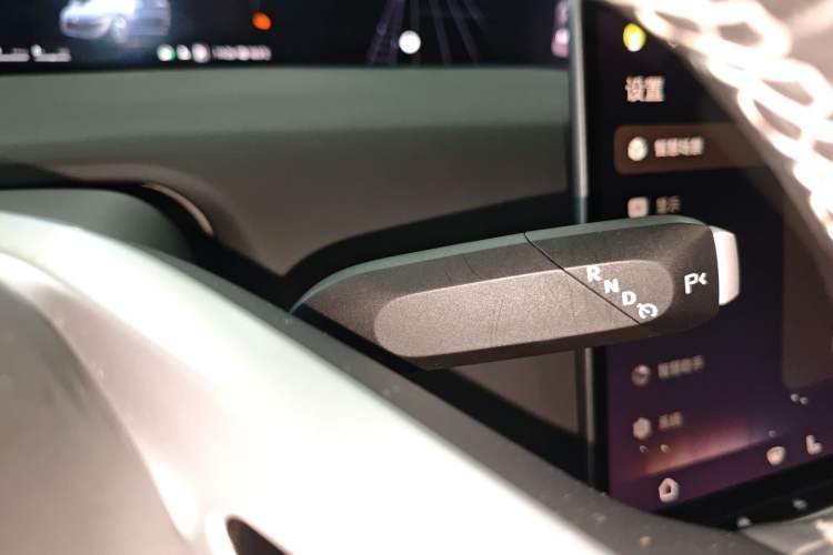 Used  12 2025 Ultra Extended-Range Edition