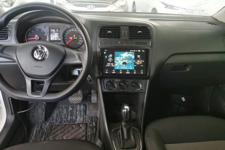 Used Volkswagen Polo 2016 1.4L Automatic Trendy Model