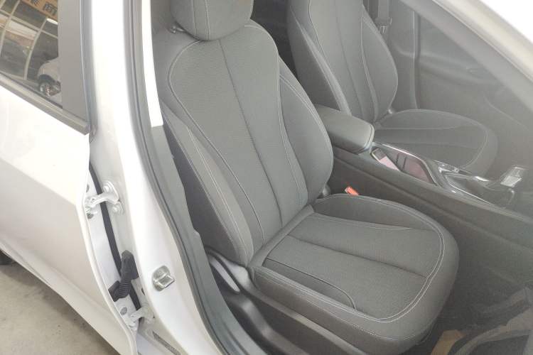 Used Buick Verano 2023 Pro Le Yi Edition