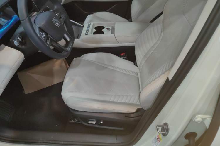 Used BYD Qin L 2025 EV 545KM Excellence Edition
