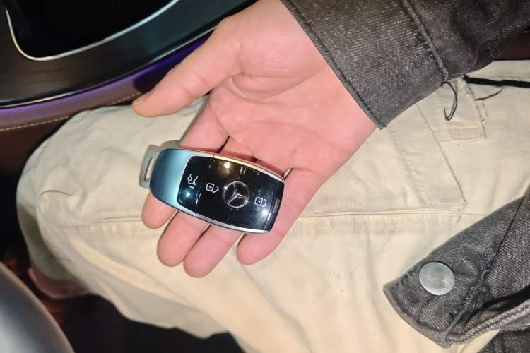 Used Mercedes-Benz E-Class 2019 Restyled E 300 L Sporty and Stylish Edition