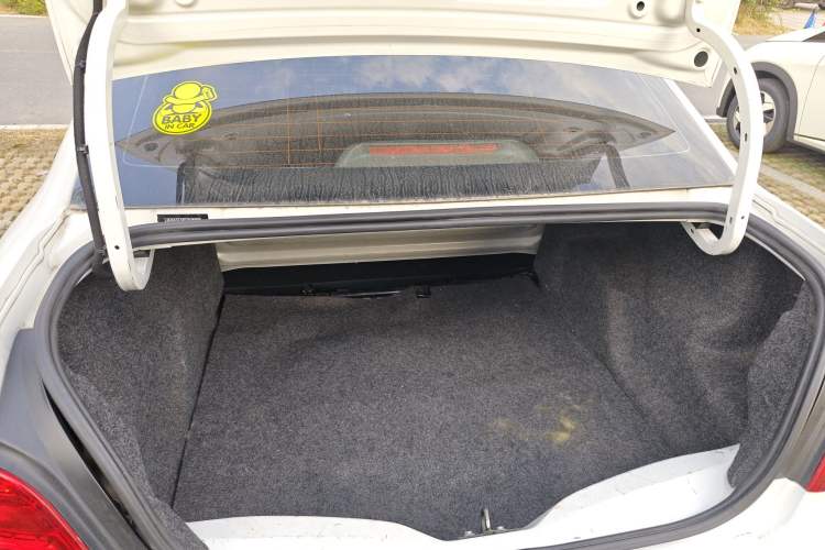 Used Peugeot 301 2014 1.6L Automatic Comfort Edition