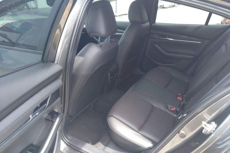 Used Mazda Mazda 3 Axela 2022 2.0L Automatic Zhi Rui Edition