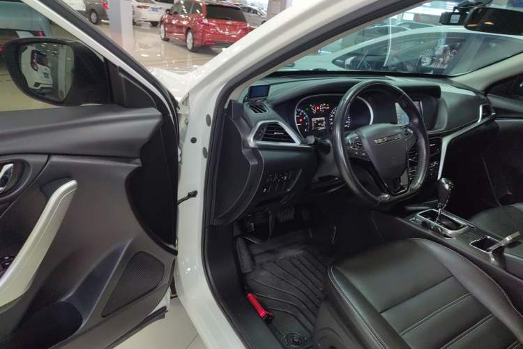 Used Venucia T90 2017 2.0L CVT Smart Edition