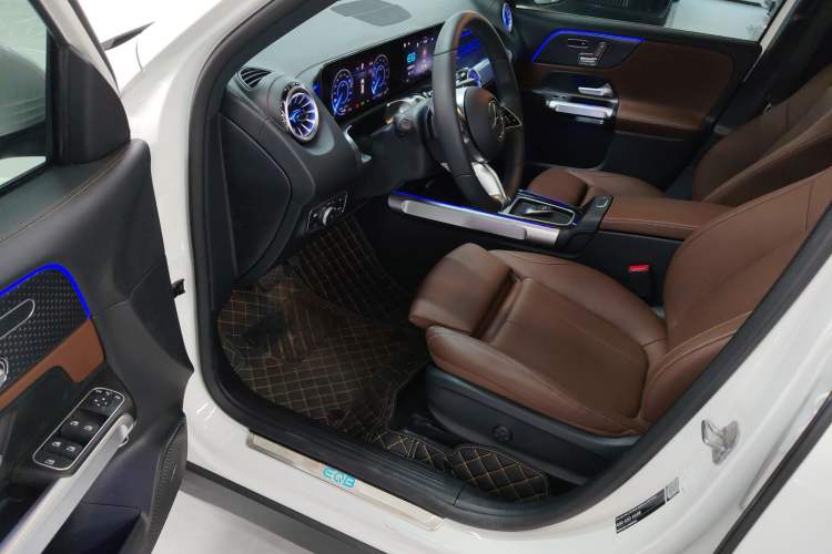 Used Mercedes-Benz EQB 2025 EQB 260