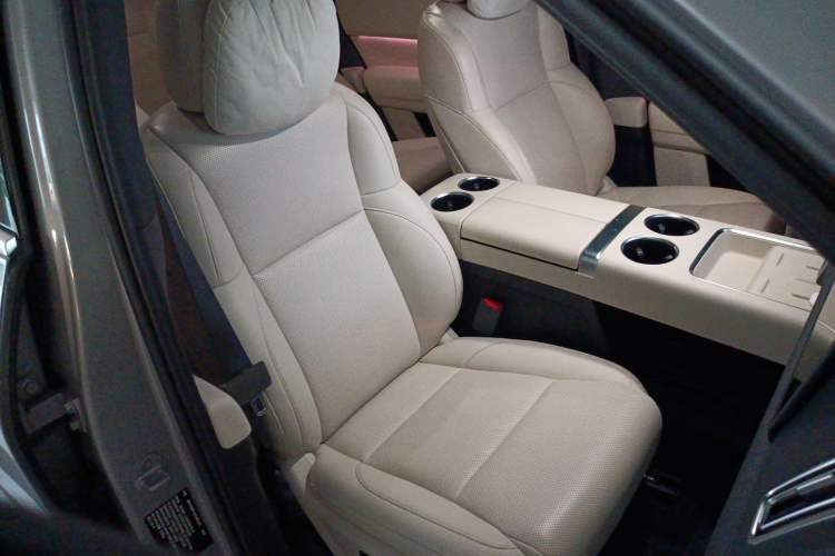 Used Li Auto L9 2022 Max model