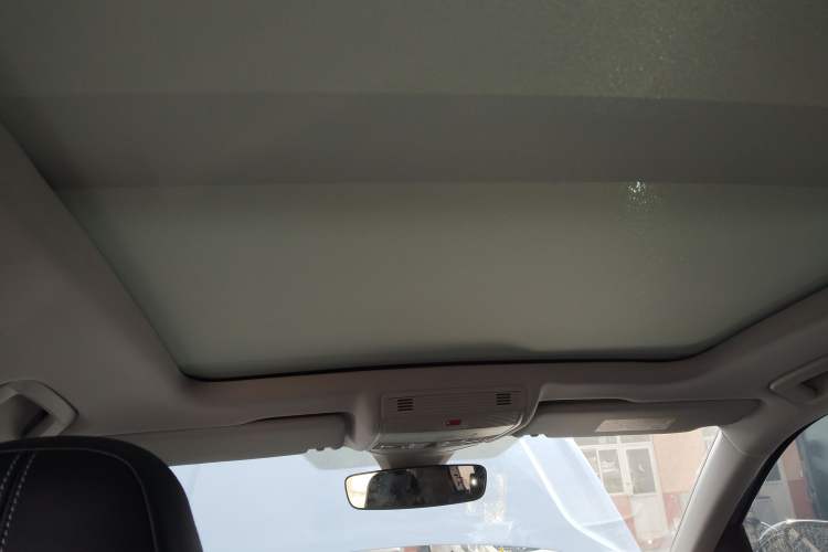 Used Volkswagen Tharu 2025 NewRui 300TSI Prestige Edition