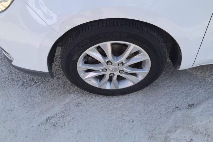 Used Baojun 730 2016 Revised 1.5L Manual Standard Version 7 Seats China V Emission Standard