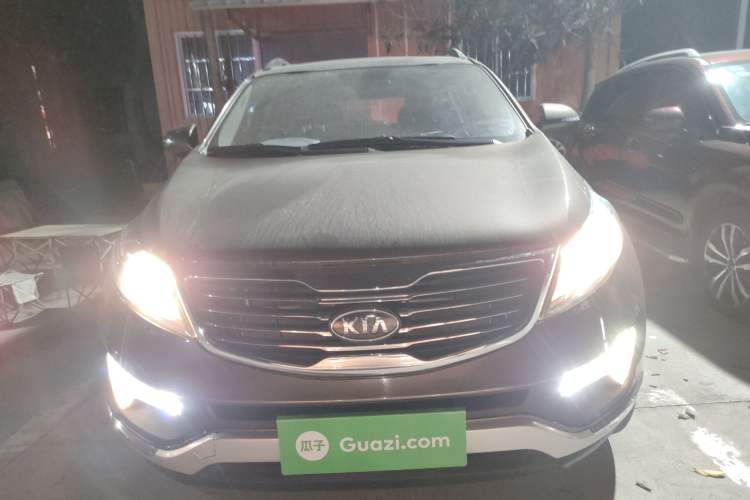 Used Kia Sportage R 2014 2.0L Automatic Two-Wheel Drive GLS Trim
