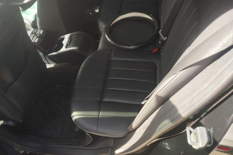 Used Mercedes-Benz E-Class 2015 Restyled E 260 L Sport Edition
