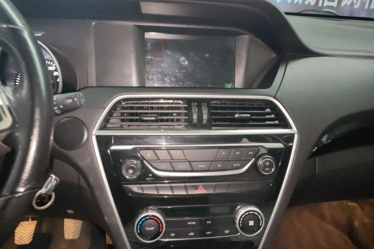 Used Leopaard CS10 2015 2.0T Manual Excellence Edition
