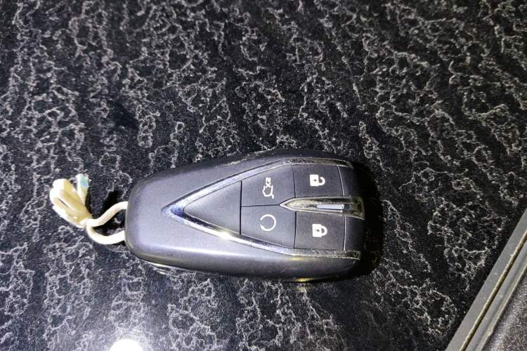 Used Changan UNI-V 2024 1.5T Prestige Edition