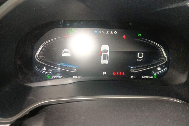 Used Wey VV6 2020 2.0T Two-Wheel Drive Smart Protection+