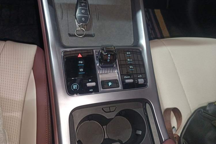 Used BYD Seal 07 DM-i 2025 DM-i 1.5L 125km Prestige Model
