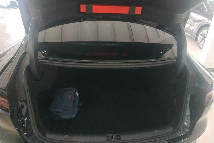 Used BYD Han 2025 DM-i Intelligent Driving Edition 125KM LiDAR Flagship Model