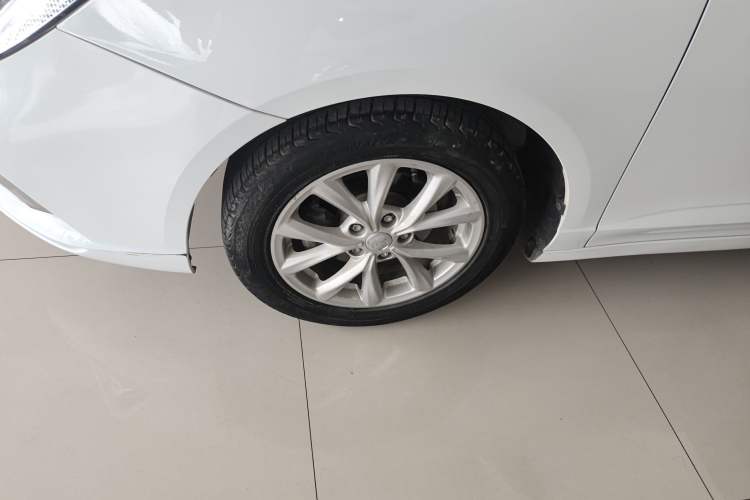 Used Roewe i5 2020 1.5L Automatic 4G Connected Linghao Edition
