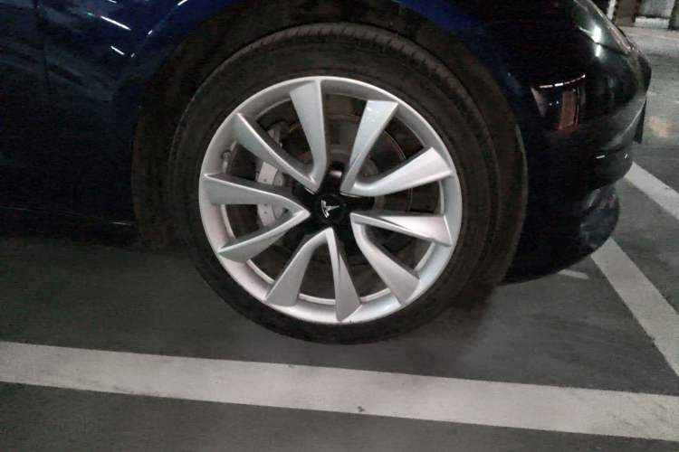 Used Tesla Model 3 2019 Standard Range Rear-Drive Upgraded Version