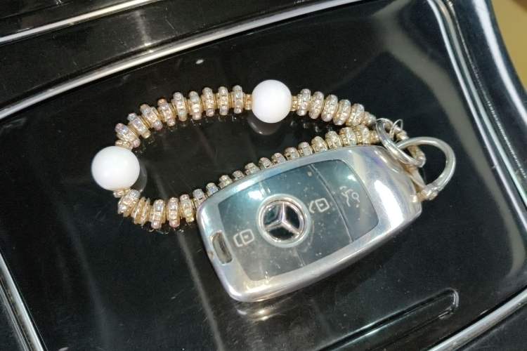 Used Mercedes-Benz E-Class 2016 E 300 L Luxury Model
