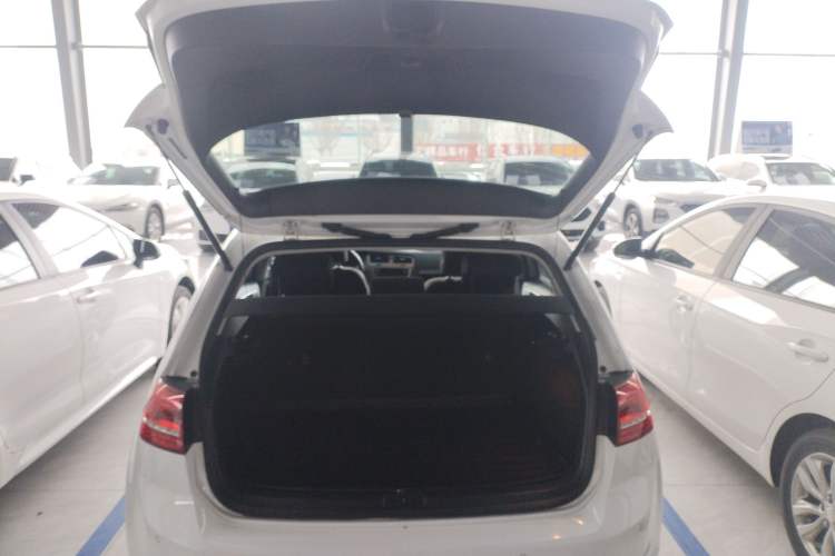 Used Volkswagen Golf 2014 1.4TSI Automatic Comfort Model
