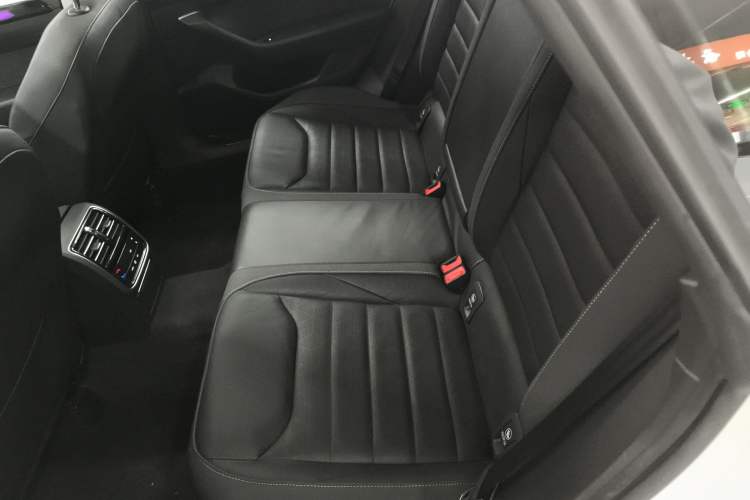 Used Volkswagen FAW-Volkswagen CC 2023 380TSI Striking Edition