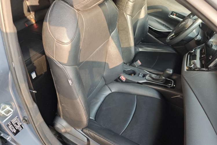 Used Toyota Corolla 2019 Dual-Engine 1.8L E-CVT GL-i Pioneer Edition