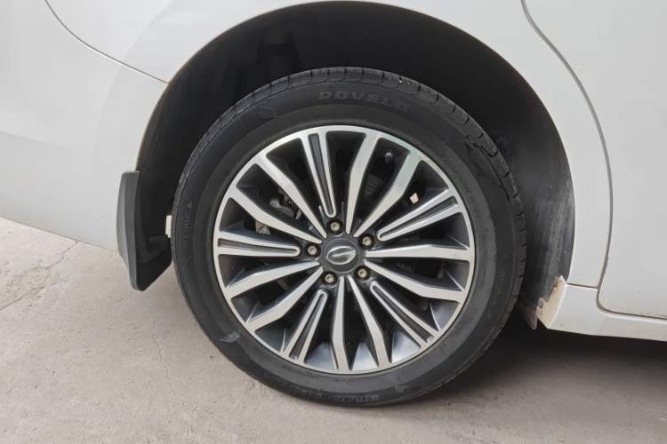 Used GAC Trumpchi M6 2019 270T DCT Luxury Edition (7-seater) China VI
