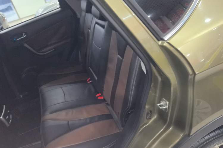 Used GAC Trumpchi GS5 Super 2015 2.0L Automatic Two-Wheel Drive Luxury Navigation Edition
