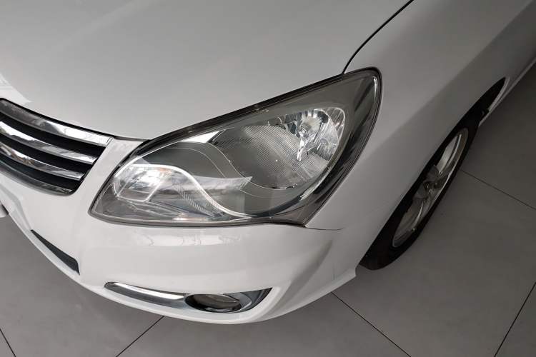 Used Hyundai Celesta 2015 1.6L Manual Comfort Model