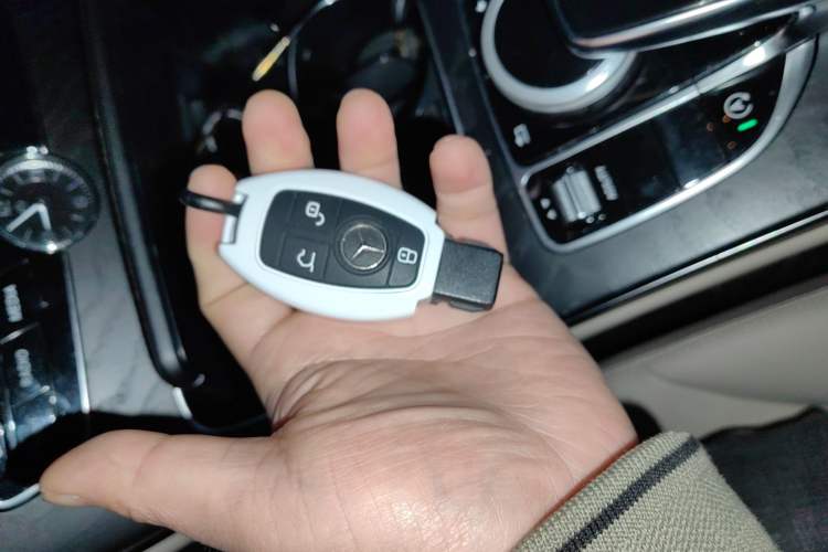 Used Mercedes-Benz C-Class 2015 C 300 L Sport Edition