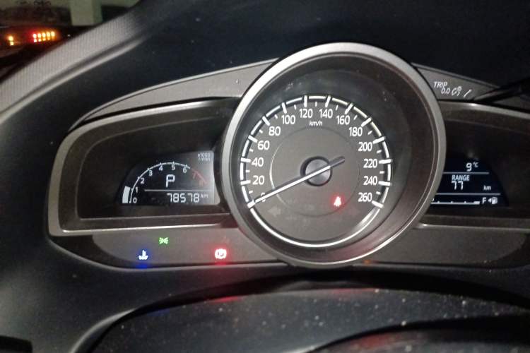 Used Mazda CX-4 2018 2.0L Automatic Two-Wheel Drive Blue Sky Premium Upgrade Version China VI Standard
