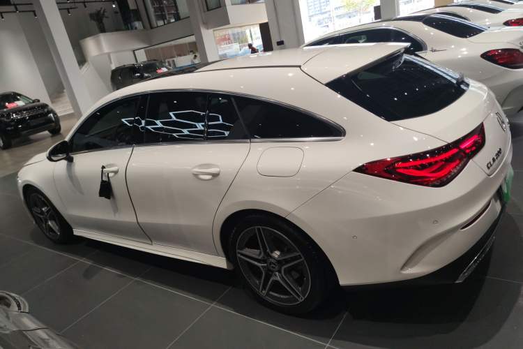 Used Mercedes-Benz CLA 2023 CLA 200 Shooting Brake
