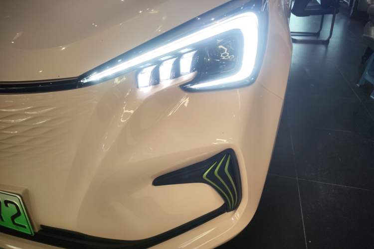 Used Oshan Benni E-Star 2022 Charming Edition Colorful Model Lithium Iron Phosphate