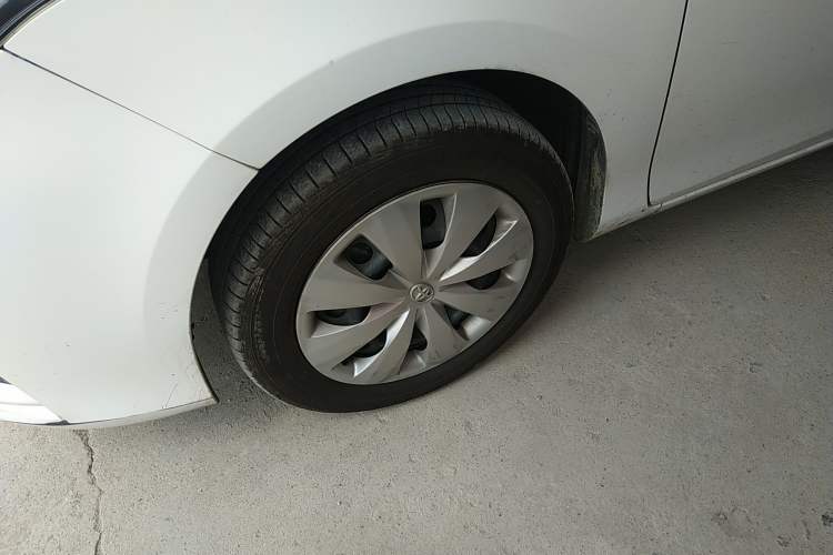 Used Toyota YARiS L 2017 1.5E CVT Dynamic Edition
