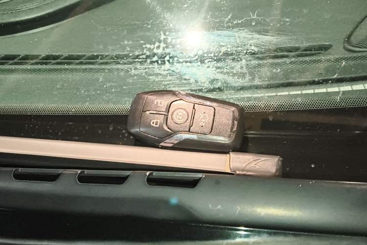 Used Lincoln MKC 2016 2.0T Four-Wheel Drive Prestige Edition