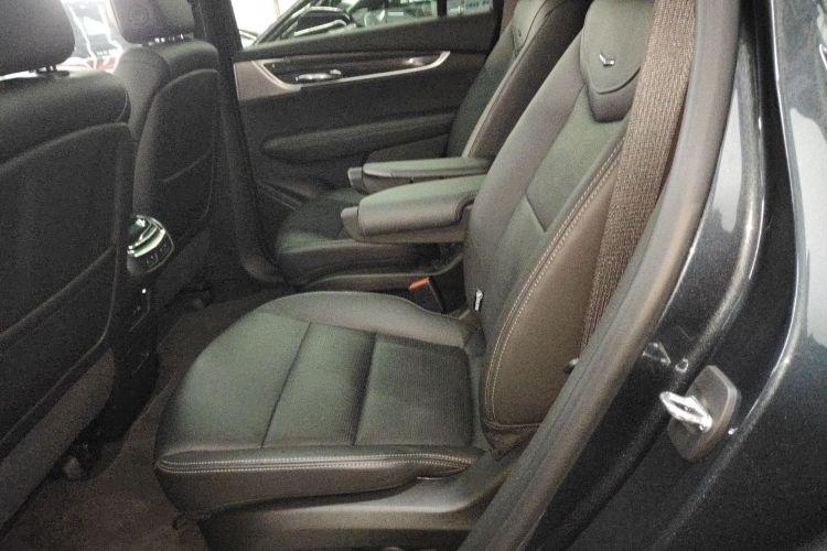 Used Cadillac XT6 2025 2.0T Six-Seater All-Wheel-Drive Prestige Executive Black Label Version
