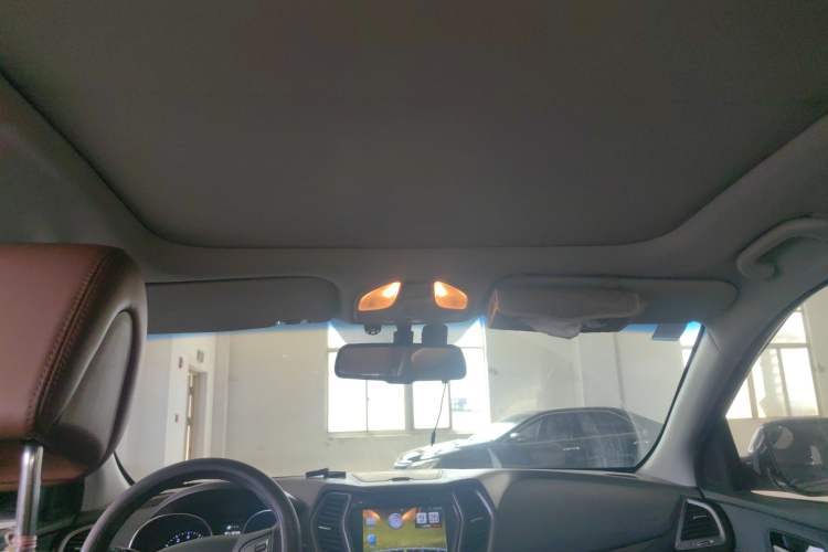 Used Hyundai Santa Fe 2013 2.4L Automatic 4x4 Prestige Edition
