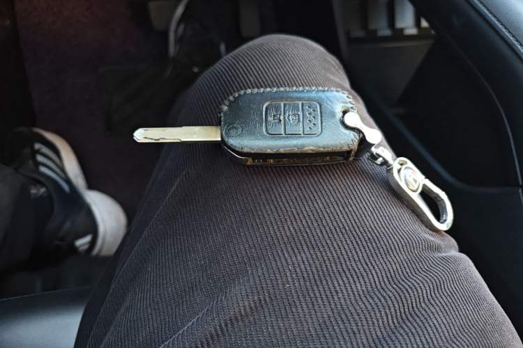 Used Honda Vezel 2020 1.5L CVT Elite Edition
