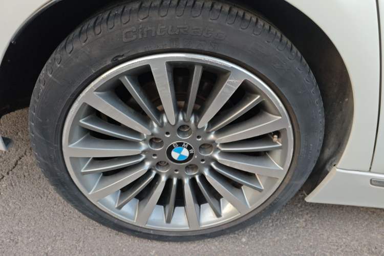 Used BMW 3 Series 2018 320Li Leading Luxury Package
