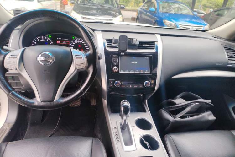 Used Nissan Teana 2016 2.0L XL Comfort Edition
