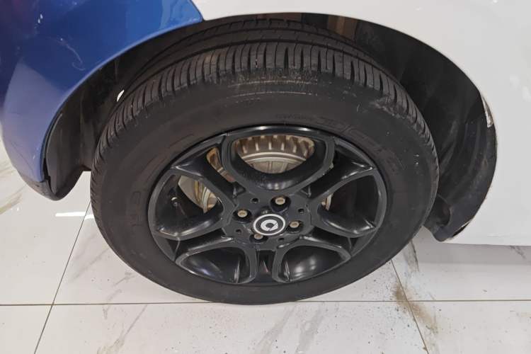 Used  forfour 2016 0.9T 66 kW Pioneer Edition