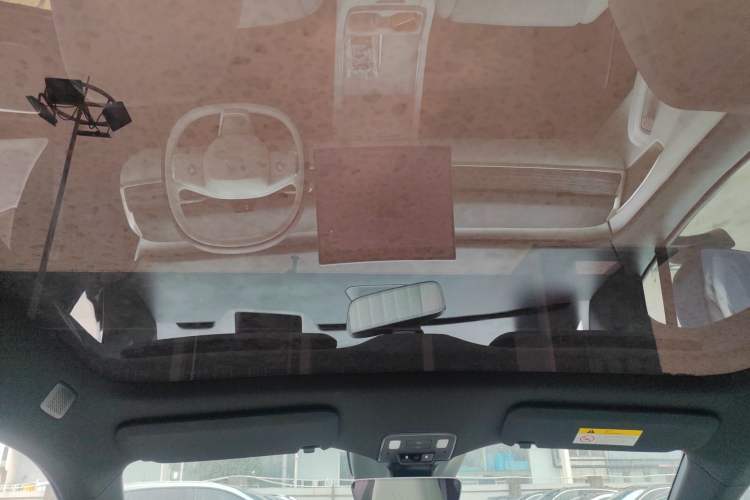 Used ONVO L60 2024 60 kWh All-Wheel Drive
