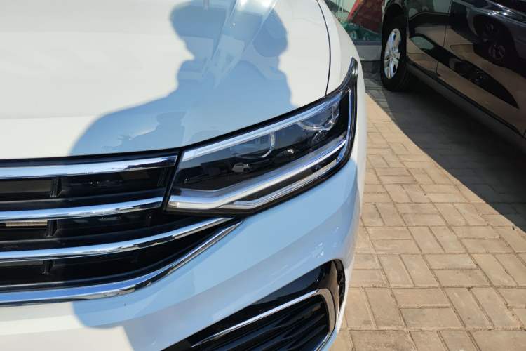 Used Volkswagen Tiguan L 2023 330TSI Automatic Two-Wheel Drive R-Line Enjoyment Edition