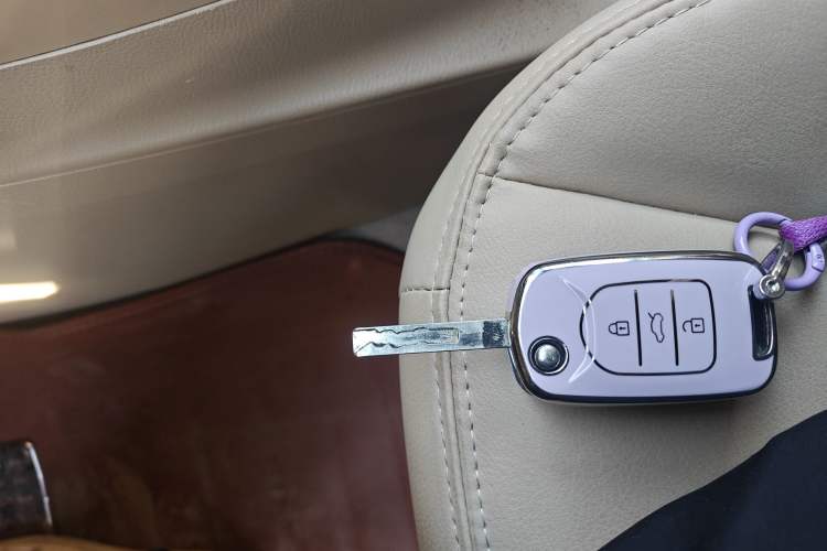 Used Baojun 730 2014 1.5L manual Comfort ESP version 7 seats
