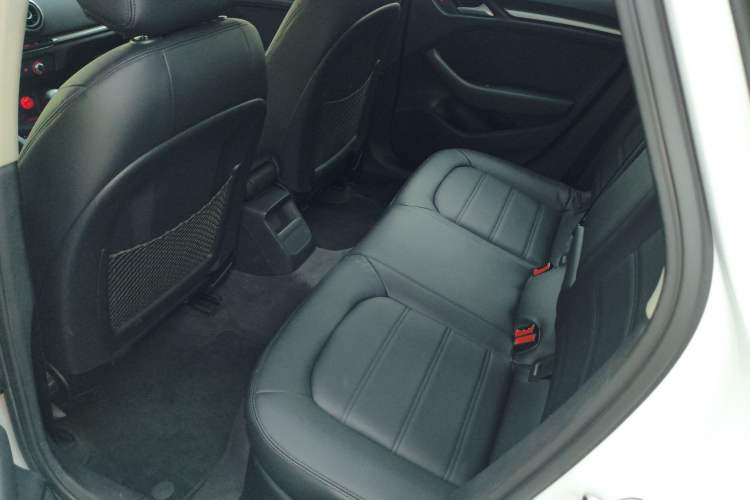 Used Audi A3 2016 Limousine 35 TFSI Ambition Edition
