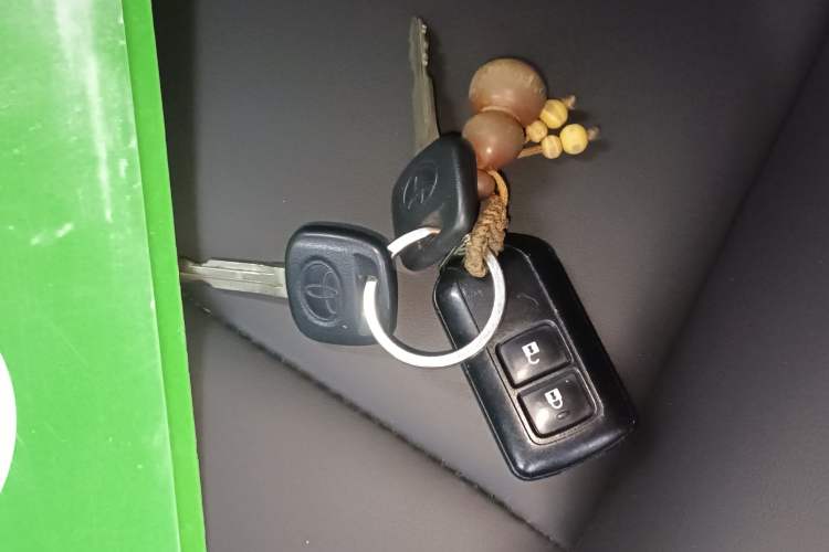 Used Toyota YARiS L 2022 X-Trail 1.5L CVT Leading PLUS Edition